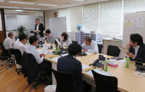 研修会に積極的に参加しています4
